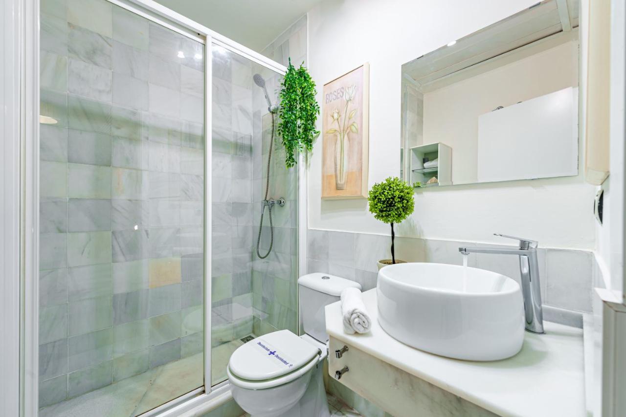 Enjoy Malaga - City Center Apartment エクステリア 写真