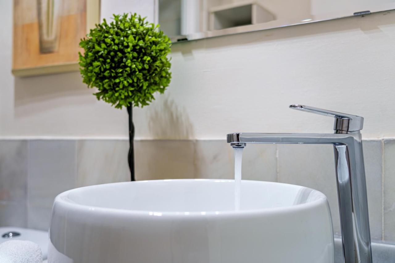 Enjoy Malaga - City Center Apartment エクステリア 写真